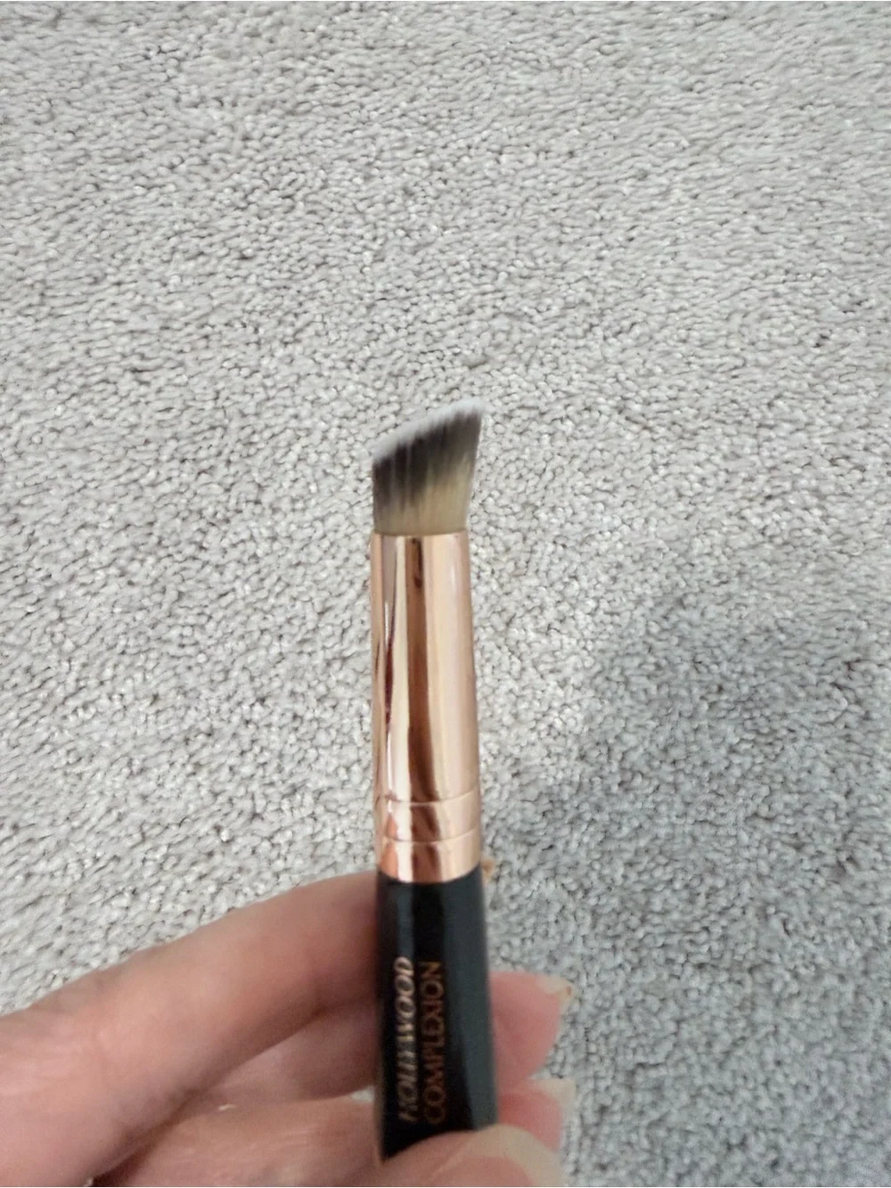 Charlotte Tilbury hollywood complexion brush